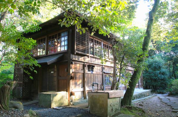  Mo-An (茂庵) is a tea house surrounded by woods near Ginkakuji, Kyoto, Japan 